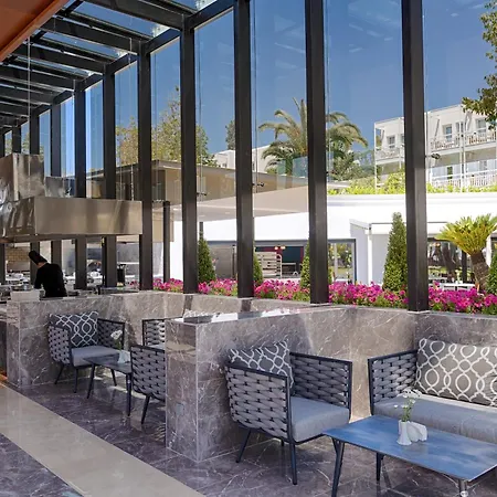 Monachus Family Sorgun Hotel Side